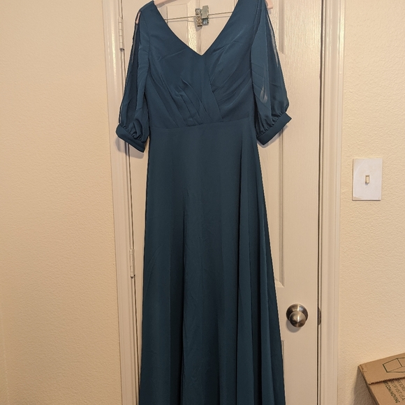 Teal blue dress - Picture 2 of 15